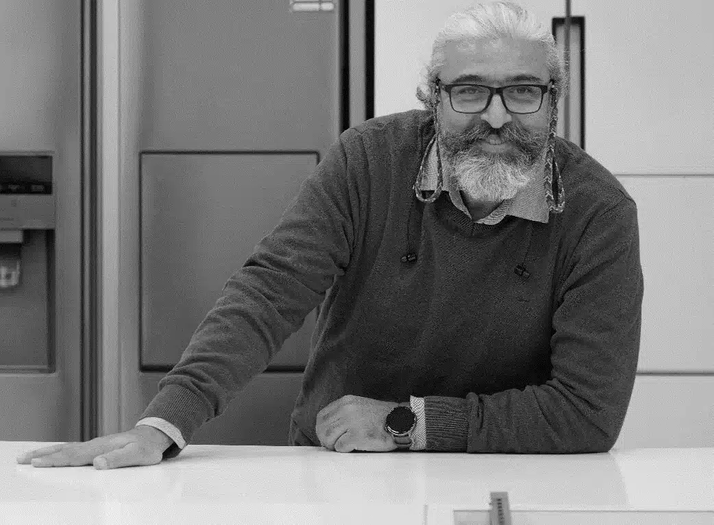 رزومه داود انصاری