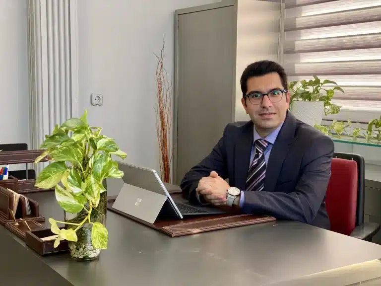 مصطفی احمدی مروست